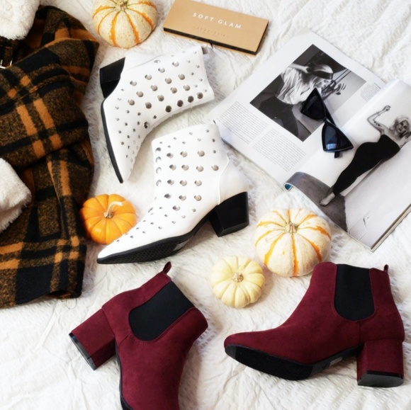 🆕️//The Nellie// Burgundy Casual Bootie - Picture 6 of 7